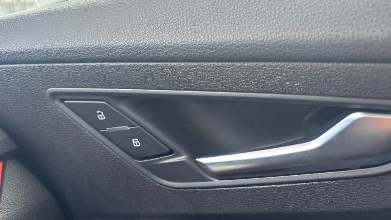 Audi Q2 1.0 TFSI SE 5dr Petrol Estate